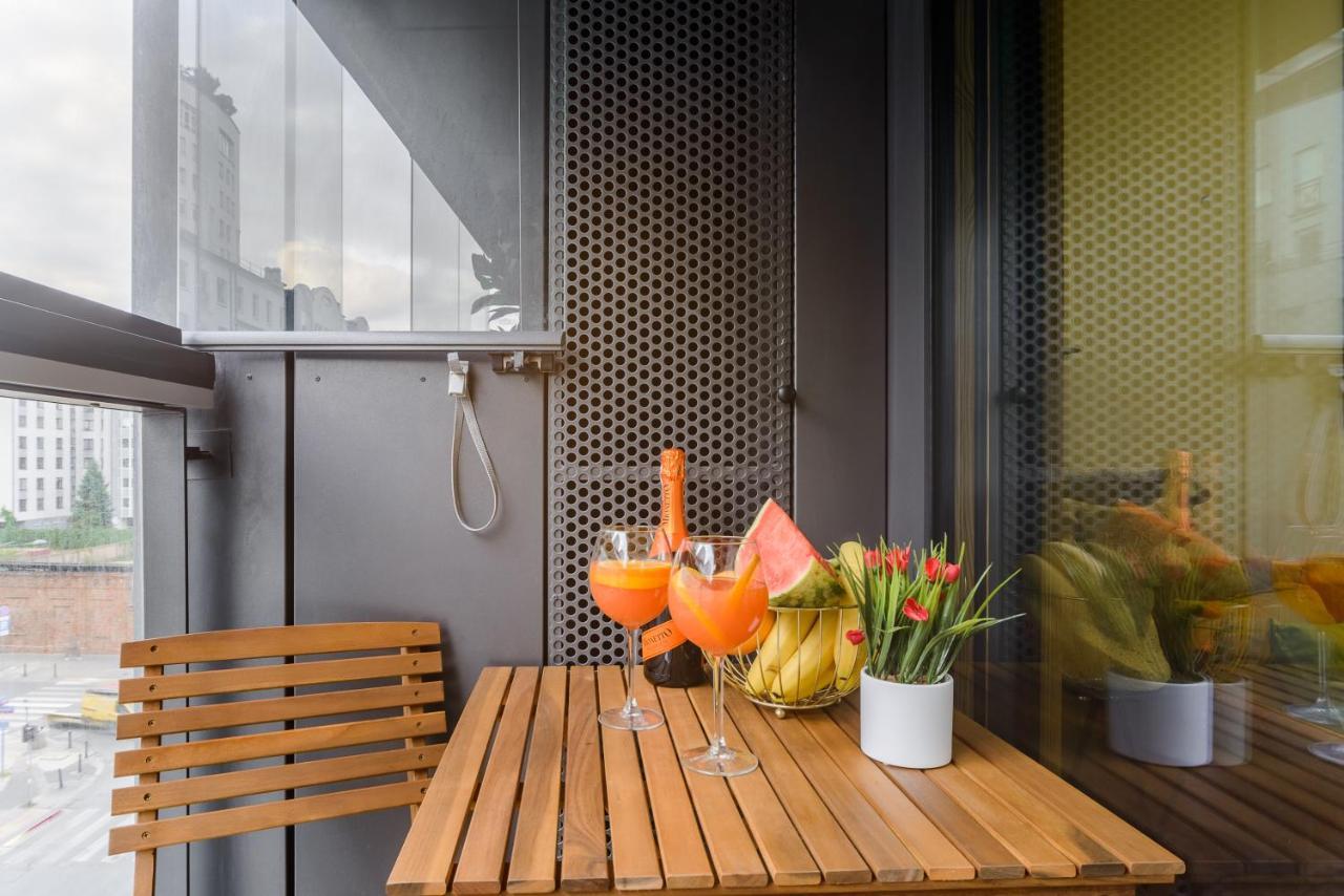 Lumina Luxury Apartments In Mennica Residence Varsovie Extérieur photo
