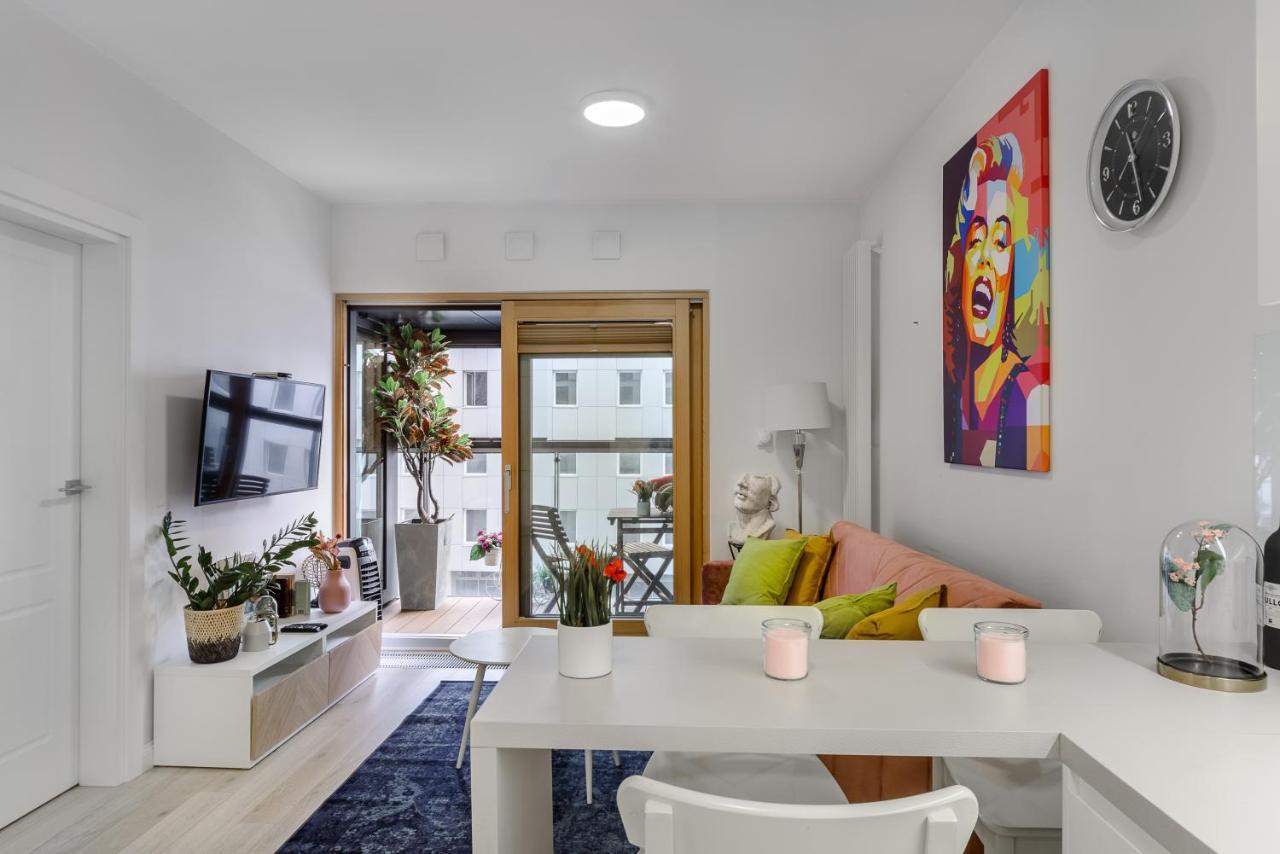 Lumina Luxury Apartments In Mennica Residence Varsovie Extérieur photo